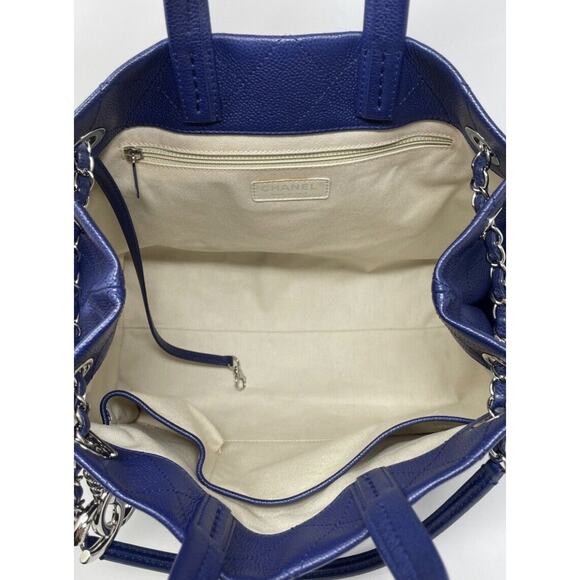 CHANEL Quilted Blue Caviar Leather Pocket Chain CC Charm Tote - Picture 11 of 14